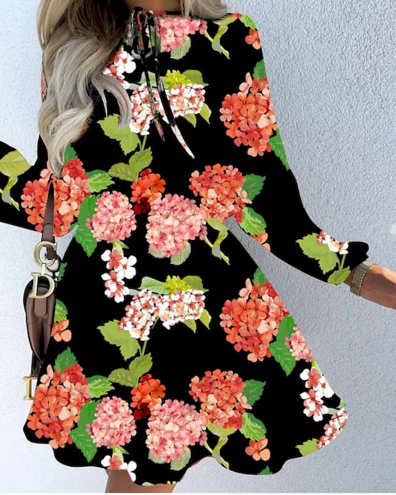 atraktivna-rokla-s-floralen-desen-45371-686055bfb5167