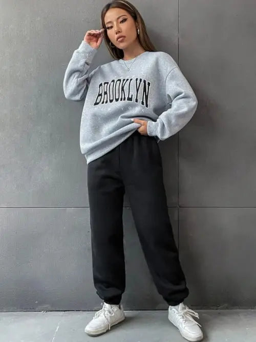 Дамски спортен комплект BROOKLYN в черно - 6501
