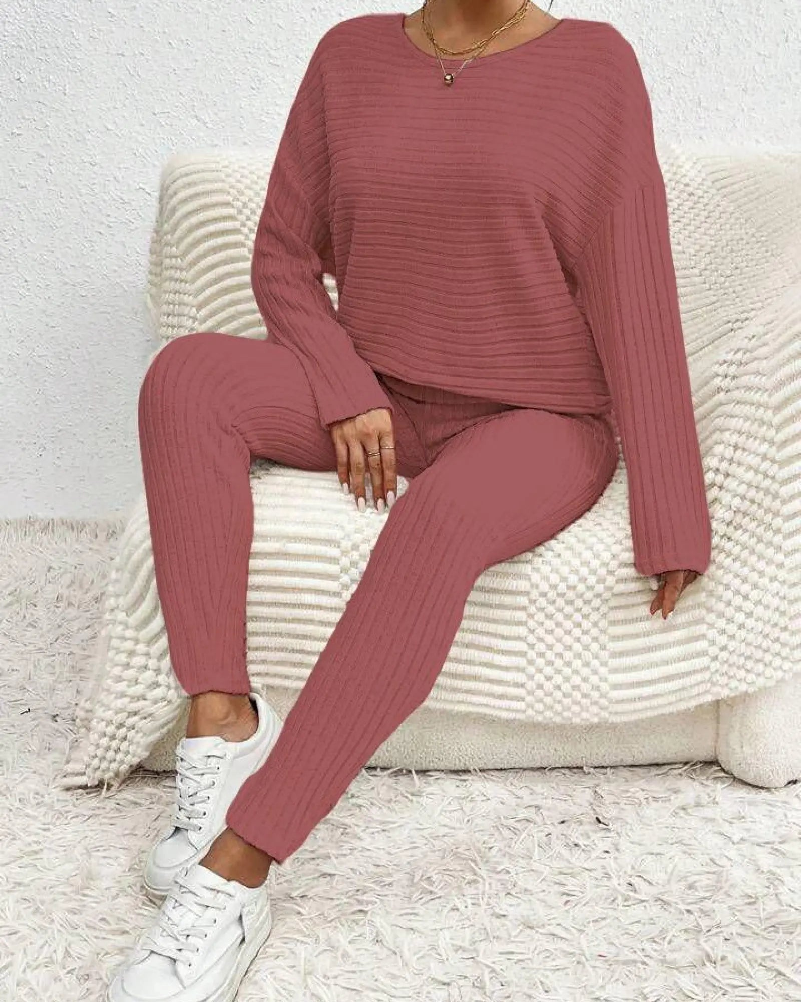 Ежедневен дамски комплект в розово - 3342